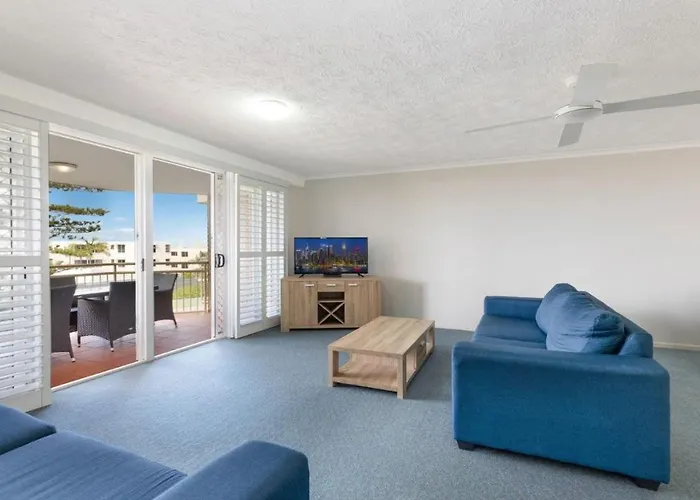 Kokomo Unit 10 Kings Beach Qld